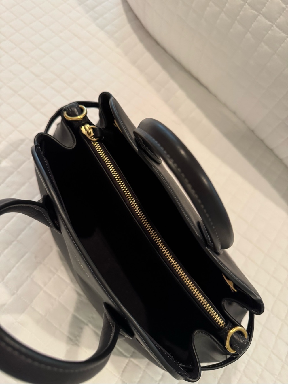 Coach Empire 28 in Black - She’s Gorgeous! - Picture 6 of 10